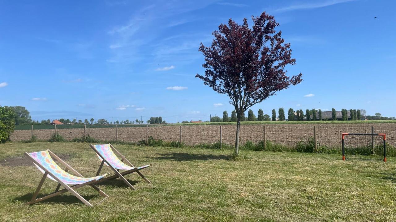 Landelijk Huisje Te Houtem Veurne Esterno foto
